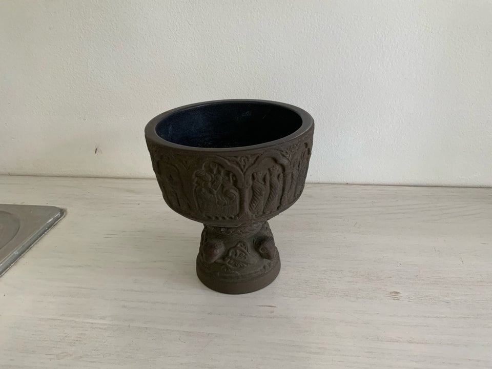 L Hjorth keramik døbefont H 13 Ø