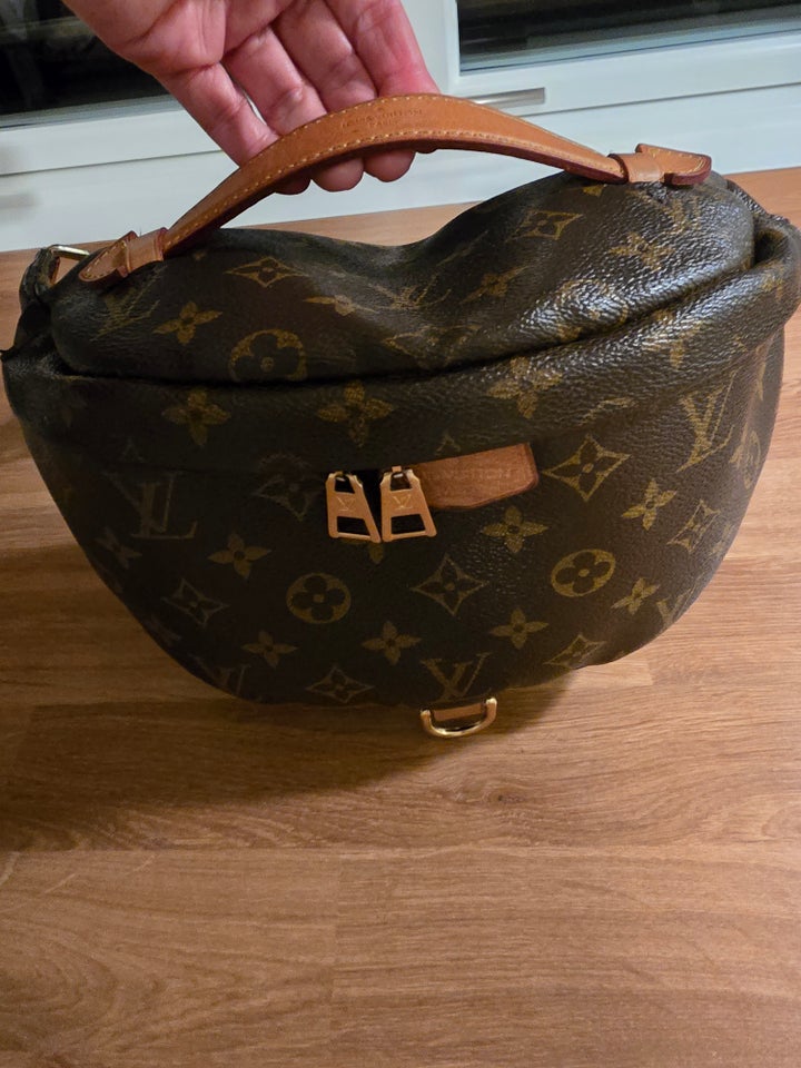 Bæltetaske, Louis vuitton