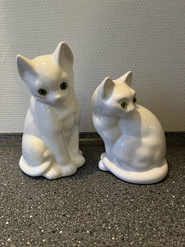 Porcelæn katte , Ukendt