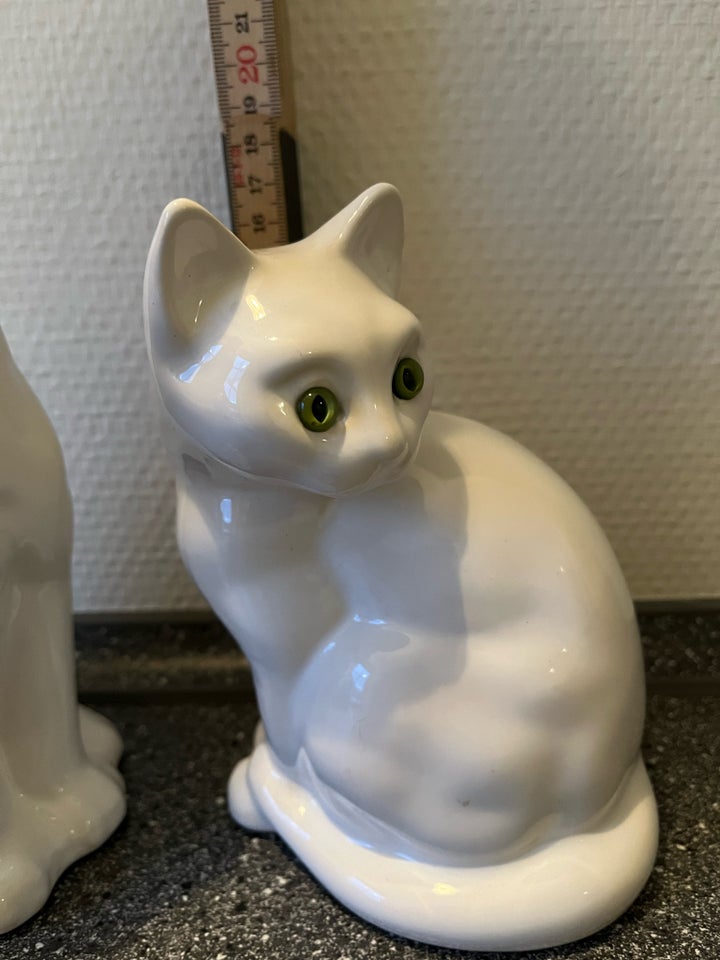 Porcelæn katte , Ukendt