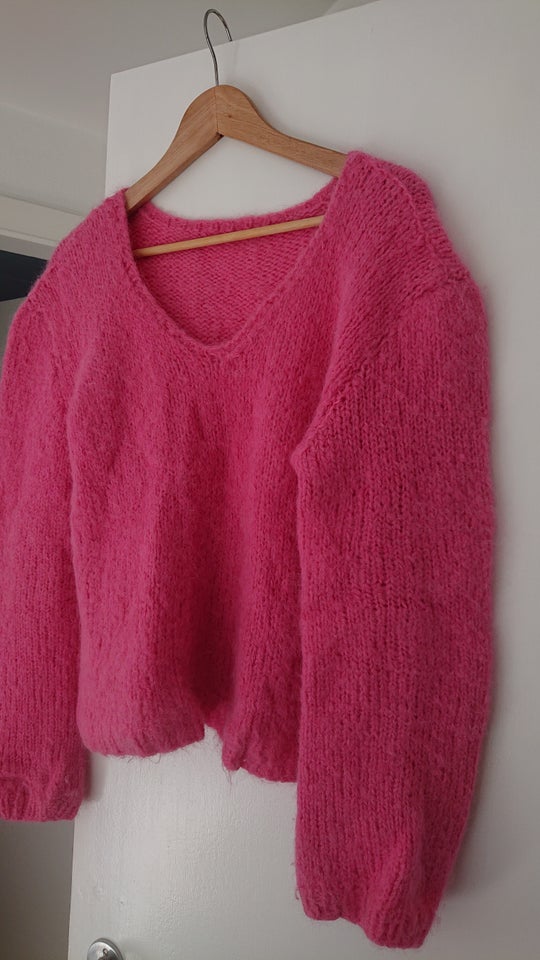 Sweater Hjemmestrik str 38