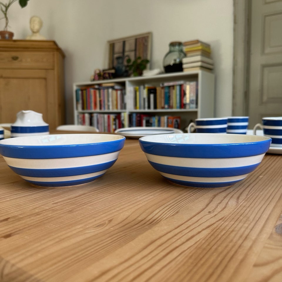 Fajance Cornishware stel