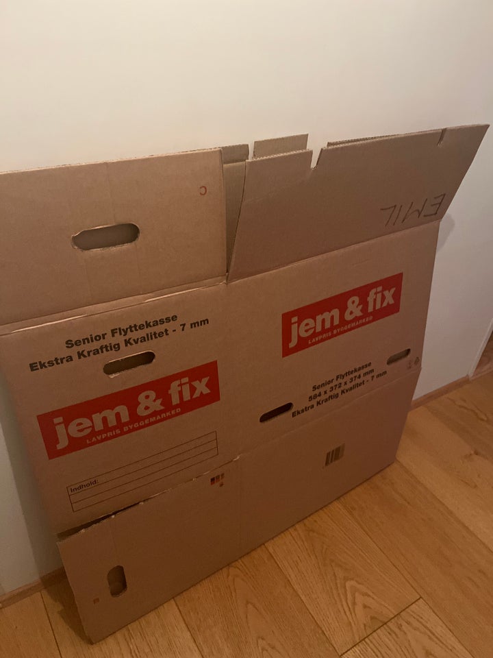 Flyttekasser, Jem  Fix