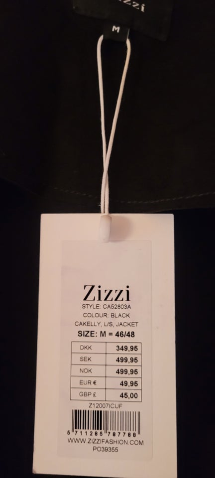 Blazer, str. 46, Zizzi