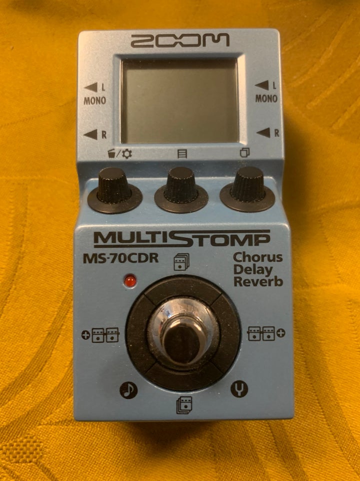 Pedal bas guitar, Zoom Multistomp