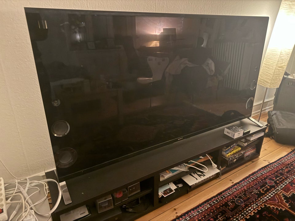 Sony, 68", God