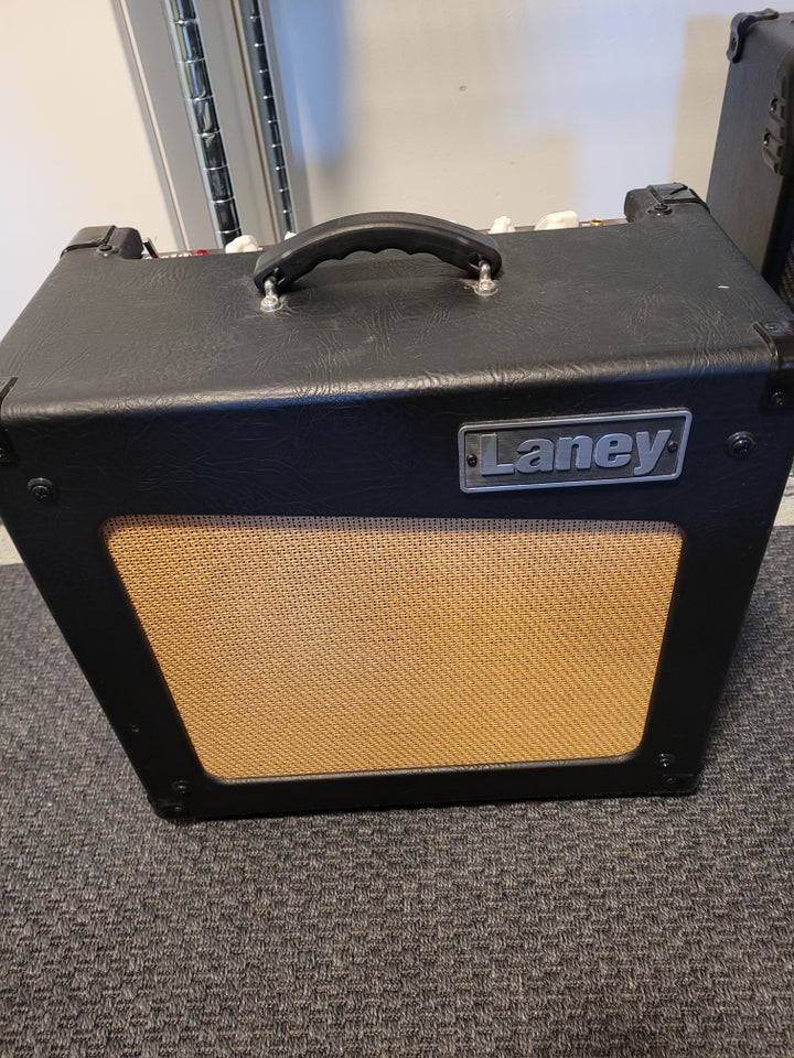 Guitarforstærker, Laney Cub 12-R,