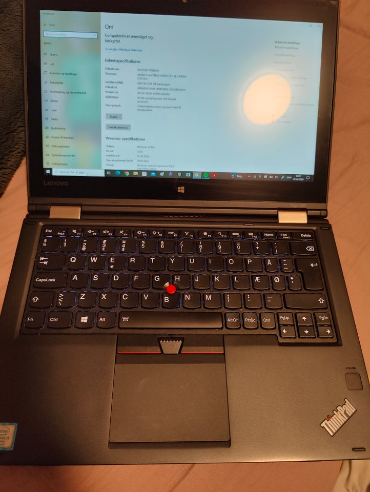 Lenovo Yoga 260, 3.0 GHz, 8 GB ram