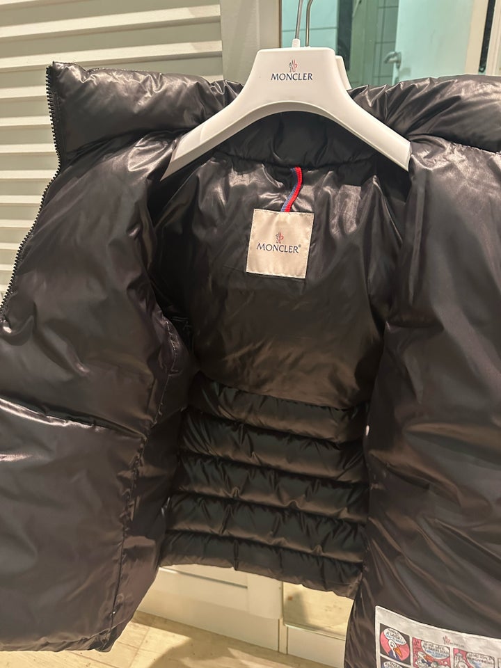 Dynejakke, str. 38, Moncler