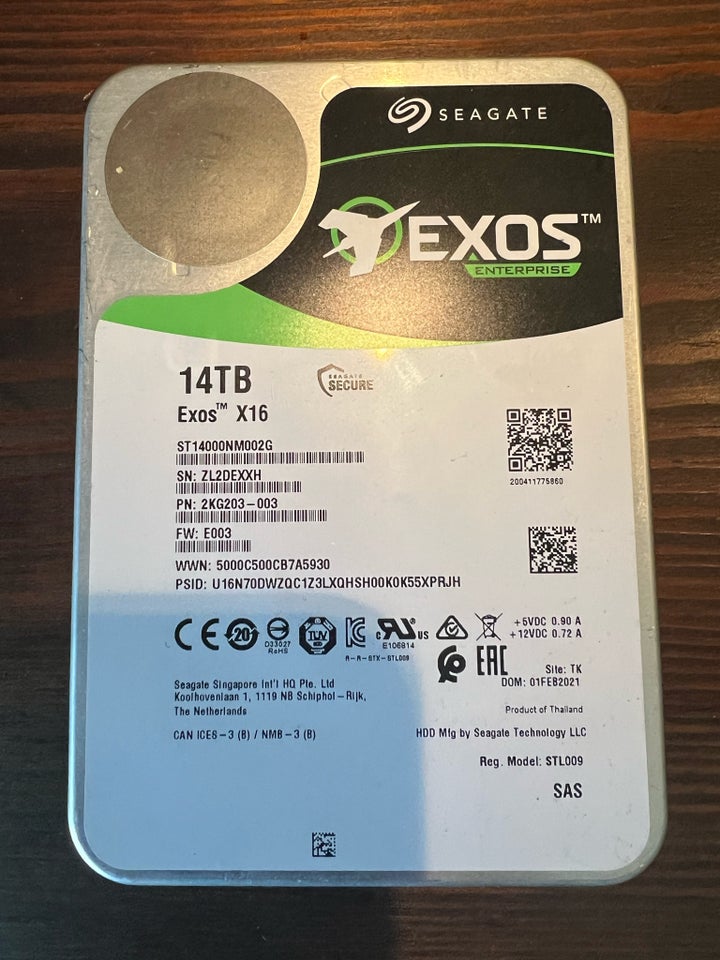 Seagate, 14000 GB, Perfekt