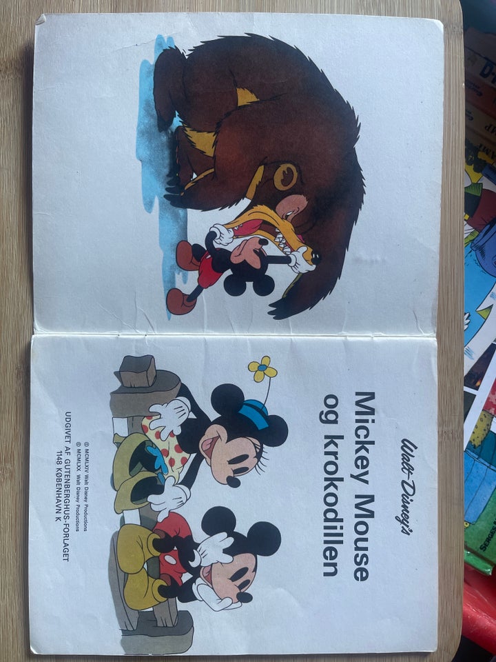 Mickey Mouse og krokodillen, Walt