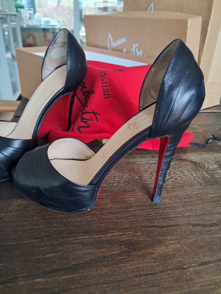 Stiletter, str. 36, Louboutin