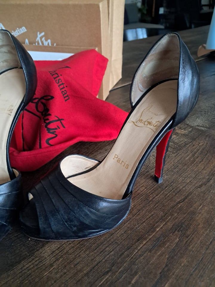 Stiletter, str. 36, Louboutin