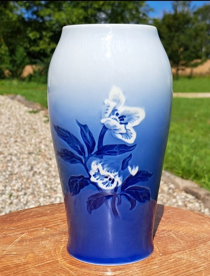 Porcelæn Vase mm Bing og