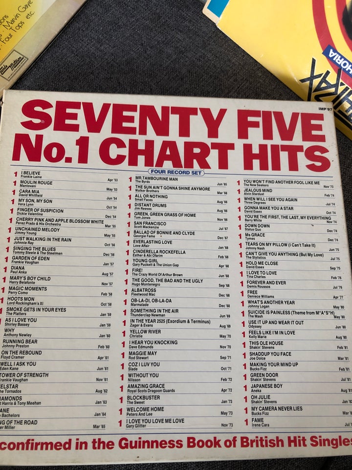 LP, Seventy five no 1 hits, Bokset