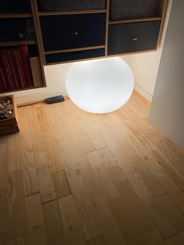 Anden bordlampe, Flos Glo-Ball