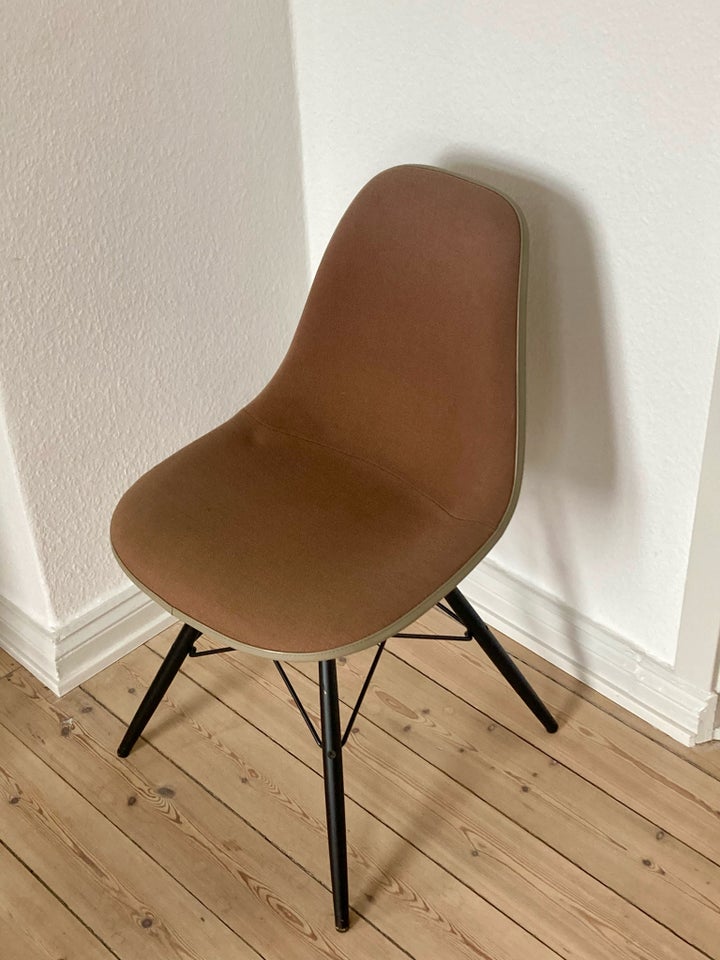 Eames, Glasfiber , Stol