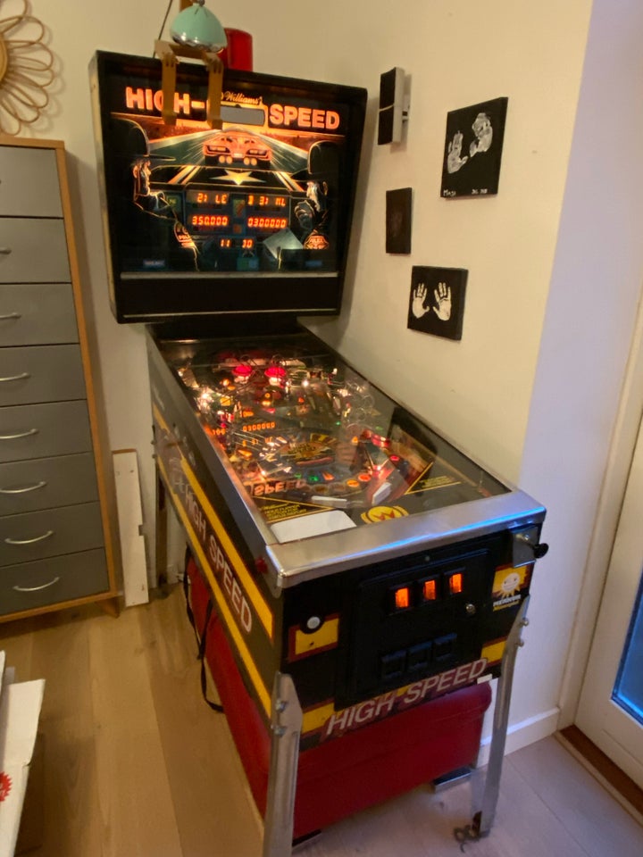 Spil, Flippermaskine - Pinball