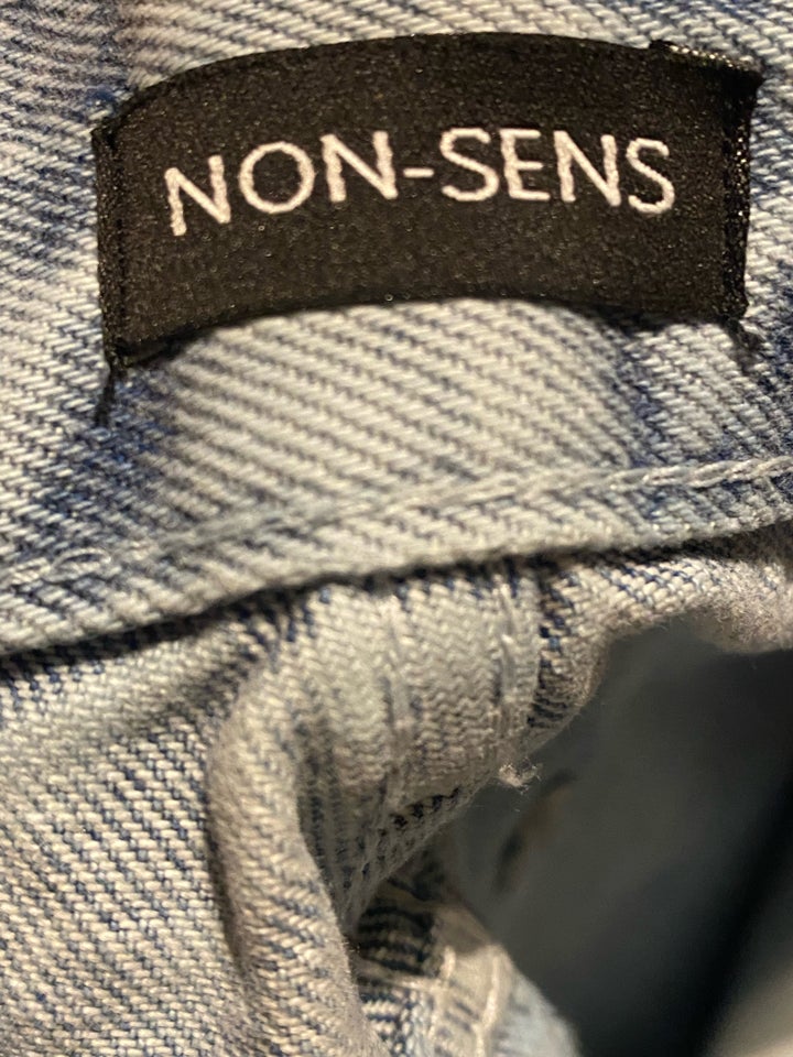 Jeans, Non-sens, str. 30