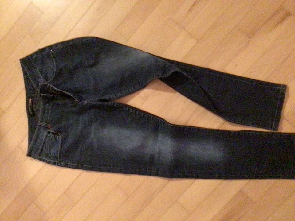 Jeans, Mos Mosh, str. 31