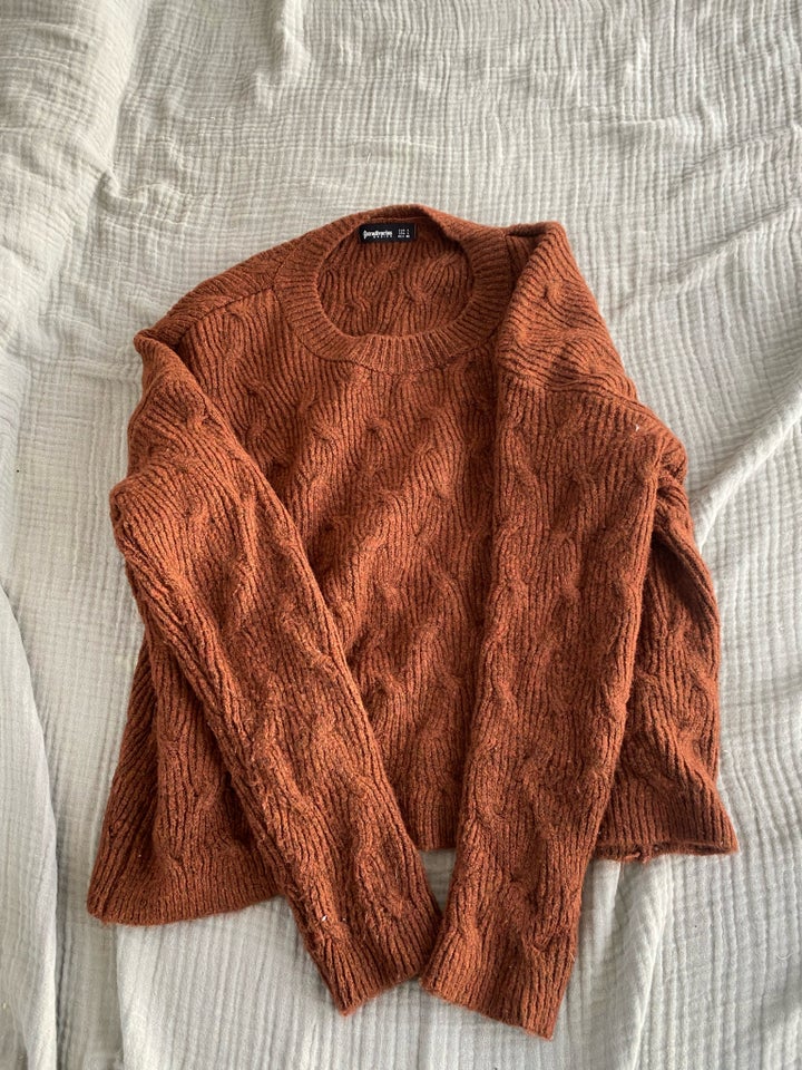 Sweater, Stradivarius, str. 40