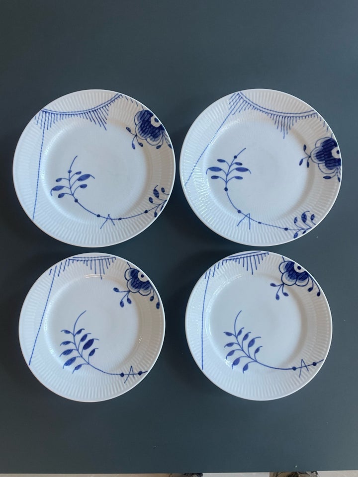 Porcelæn, Tallerkener, Royal