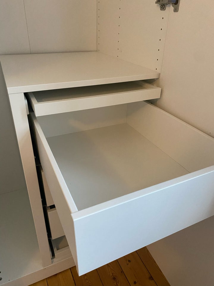 Klædeskab, Ikea pax, b: 90 d: 60 h: