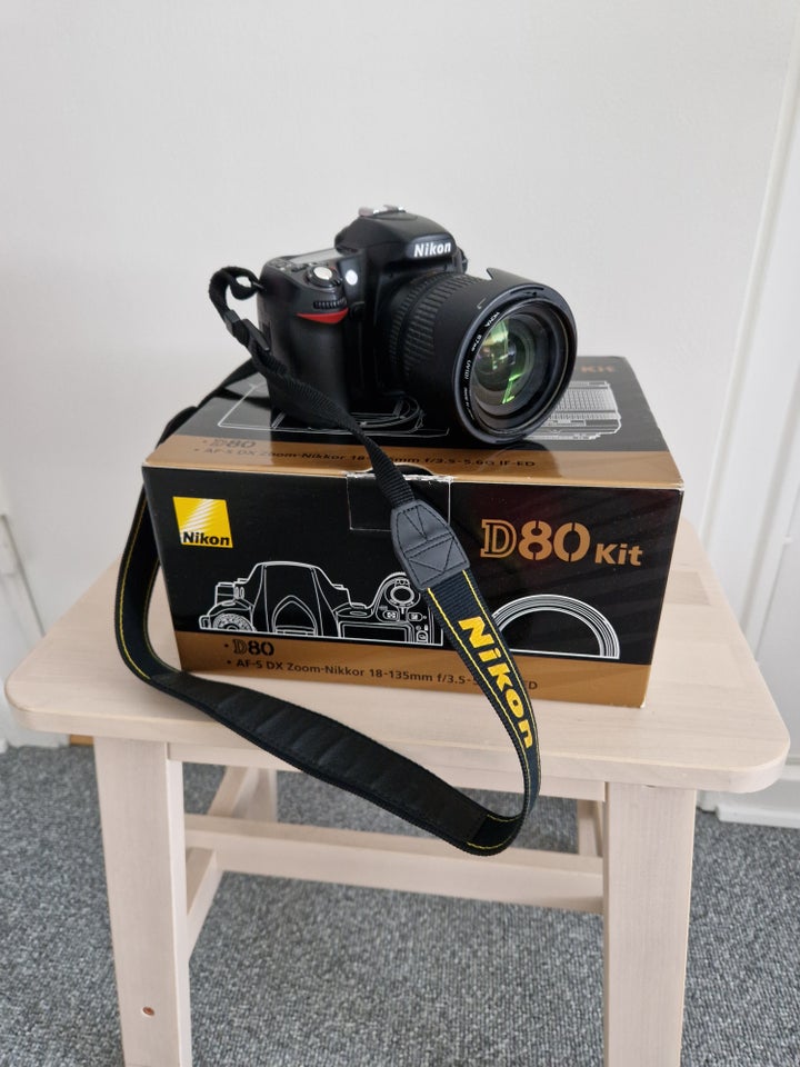 Nikon D80 spejlrefleks 102