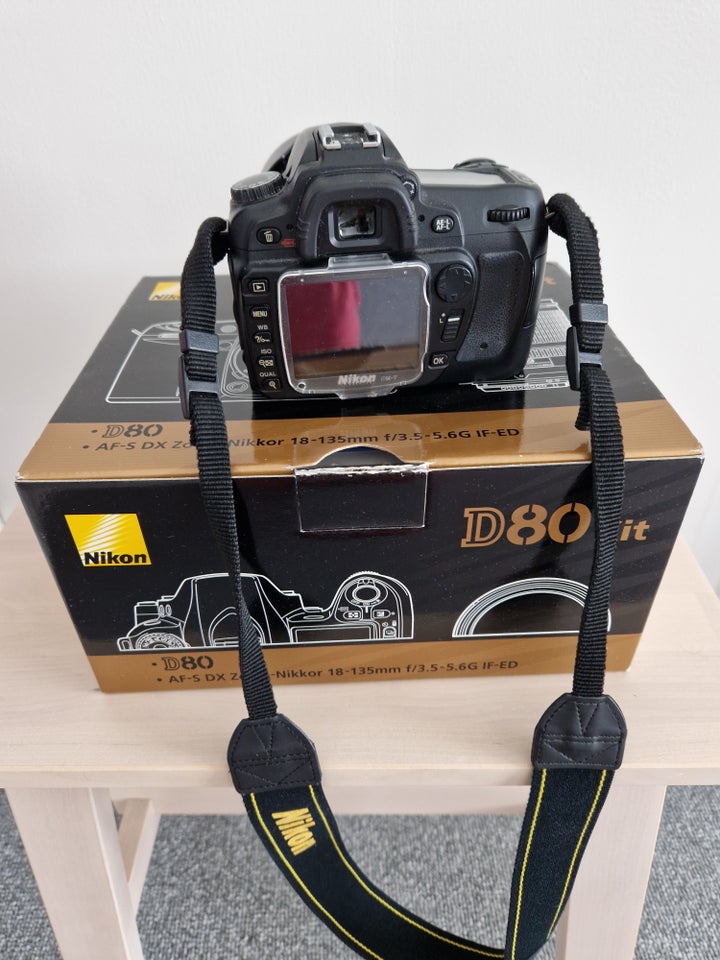 Nikon D80 spejlrefleks 102