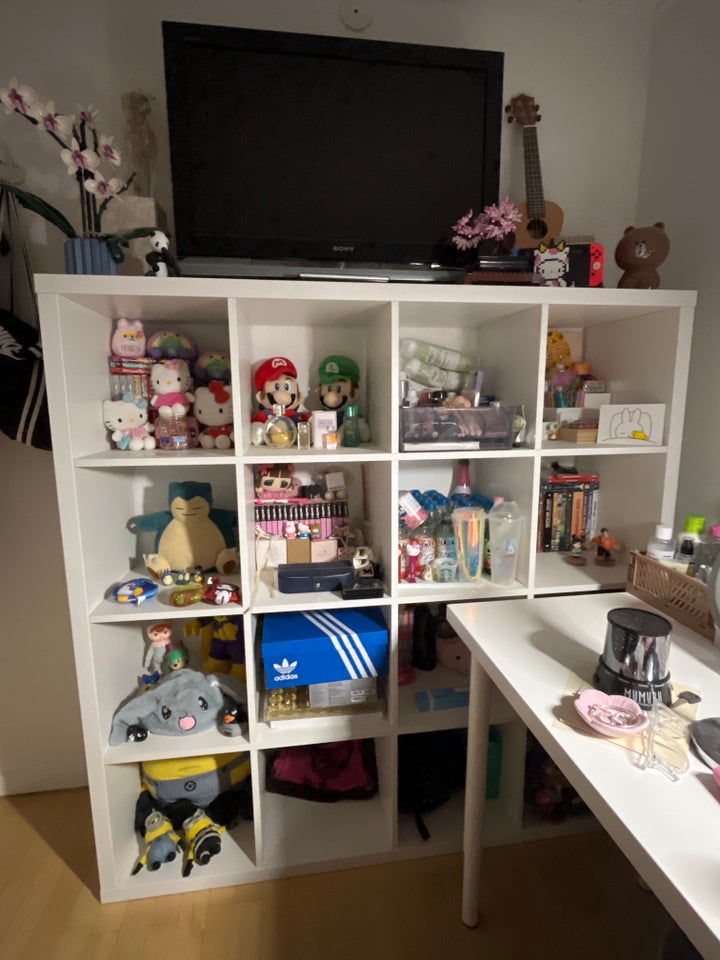 Reol Ikea b: 147 d: 39 h: 147