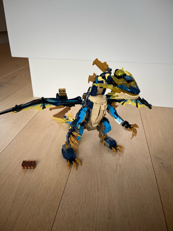 Lego Ninjago, Elementdragen mod