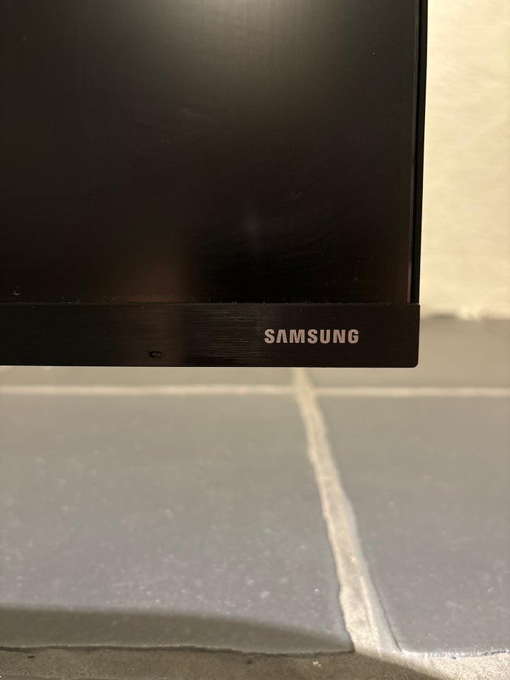 Samsung, F24T356FHR, 24 tommer