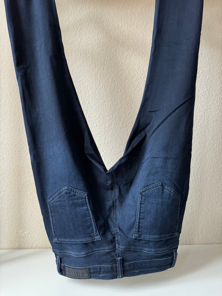 Jeans, Gabba, str. 31