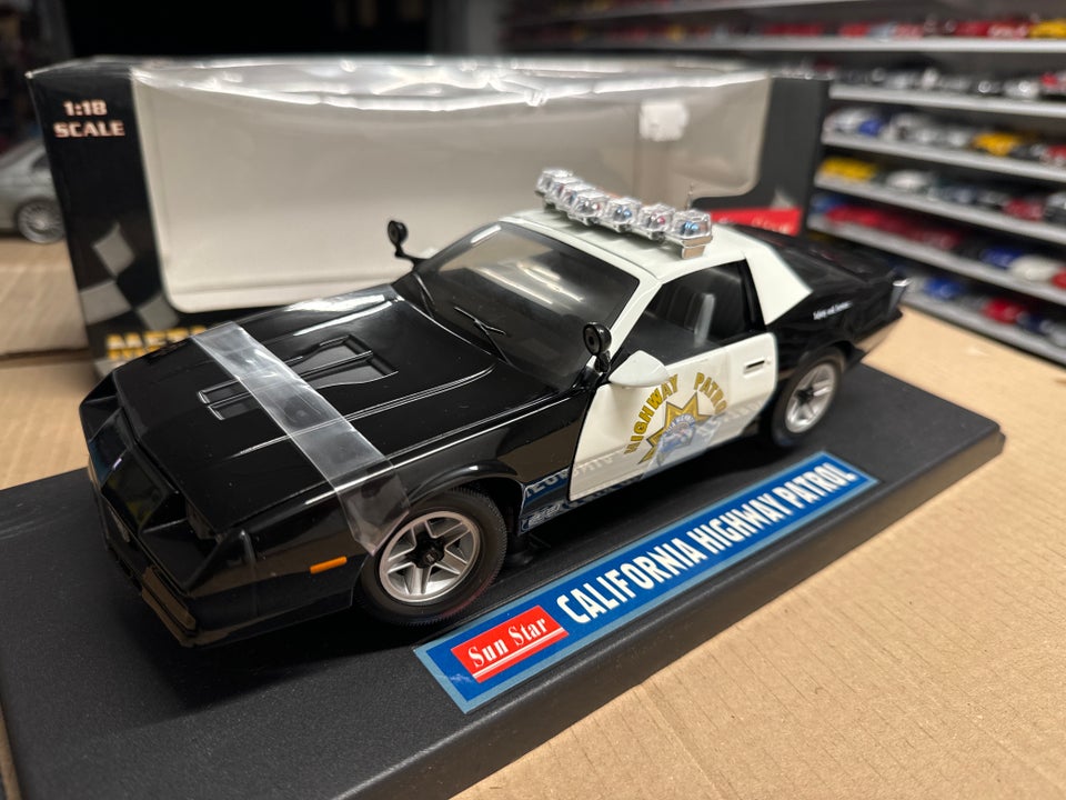 Modelbil Camaro Z28 1982 Highway