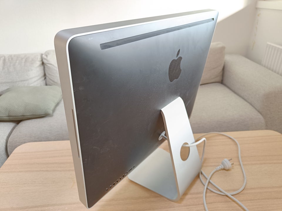 iMac, 24", primo 2009