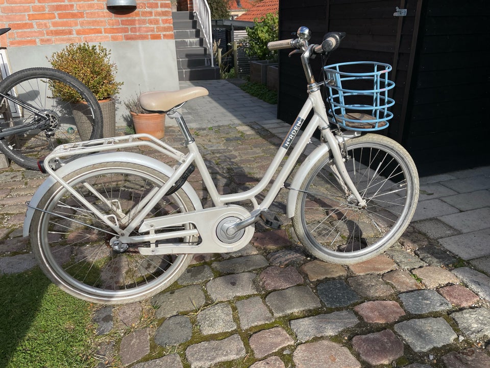 Pigecykel, shopper, Norden