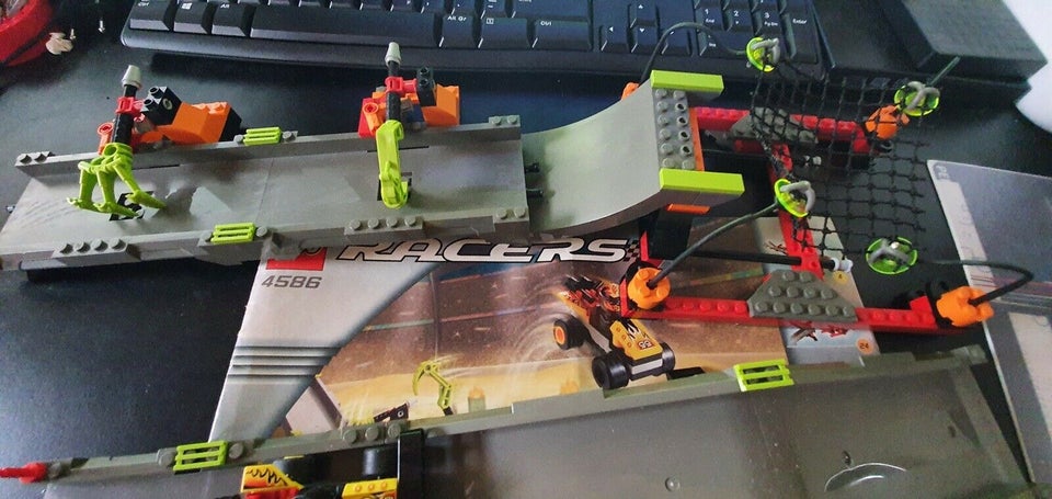 Lego Racers Lego 4586 Stunt Race