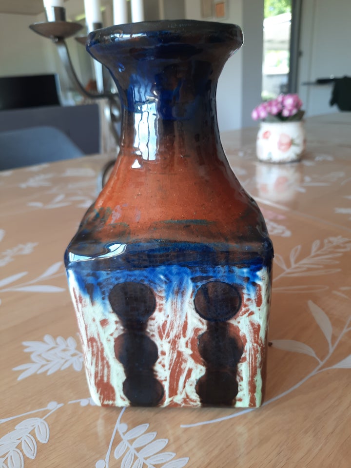 Vase Keramik  75 år gl