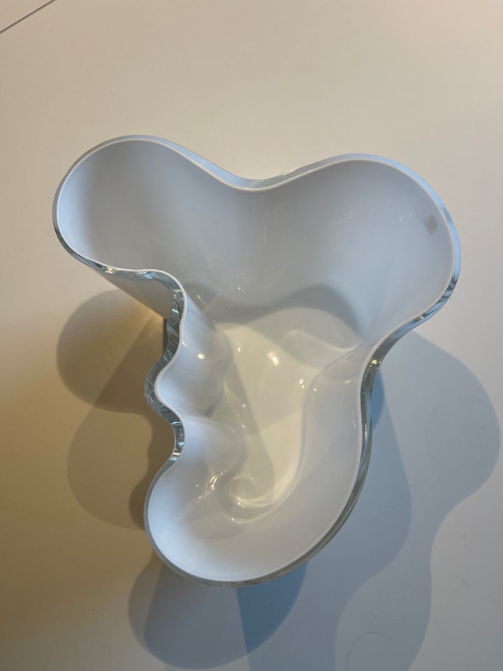 Vase, Alvar Aalto