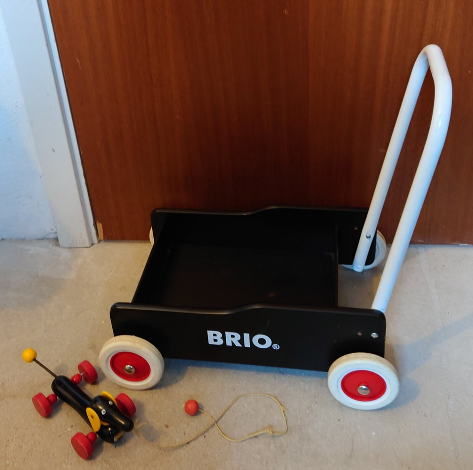 BRIO gåvogn og gravhund