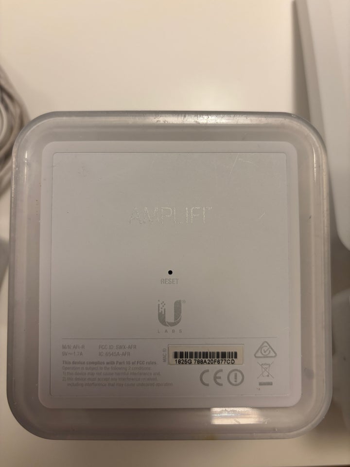 Router, wireless, Ubiquiti