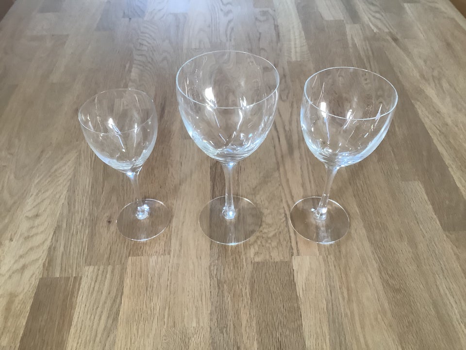 Glas, Kosta Boda Chauteau, Kosta