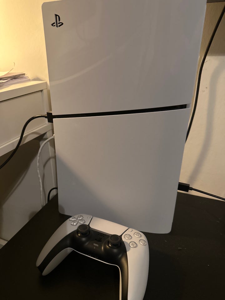 Playstation 5, Standard Slim,