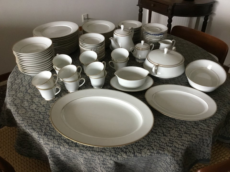 Porcelæn, Spise- og kaffestel,