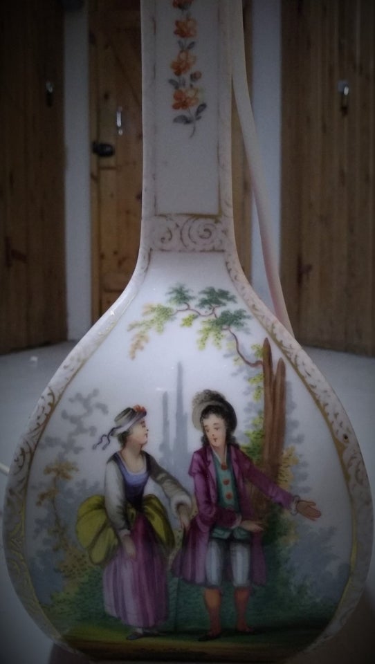 Bordlampe, Porcelæn, 130 år gl.