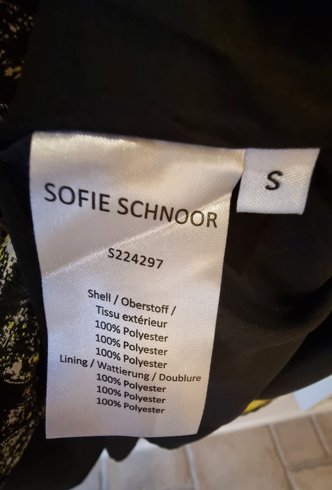 Festkjole, Sofie Schnoor, str. S