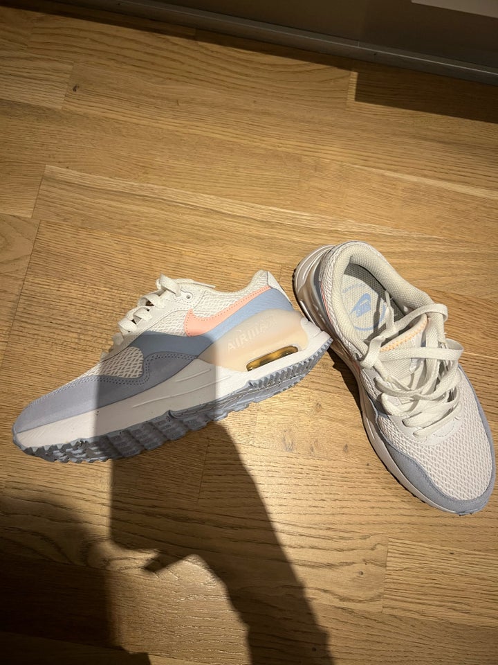 Kondisko, str. 37,5, Nike air Max