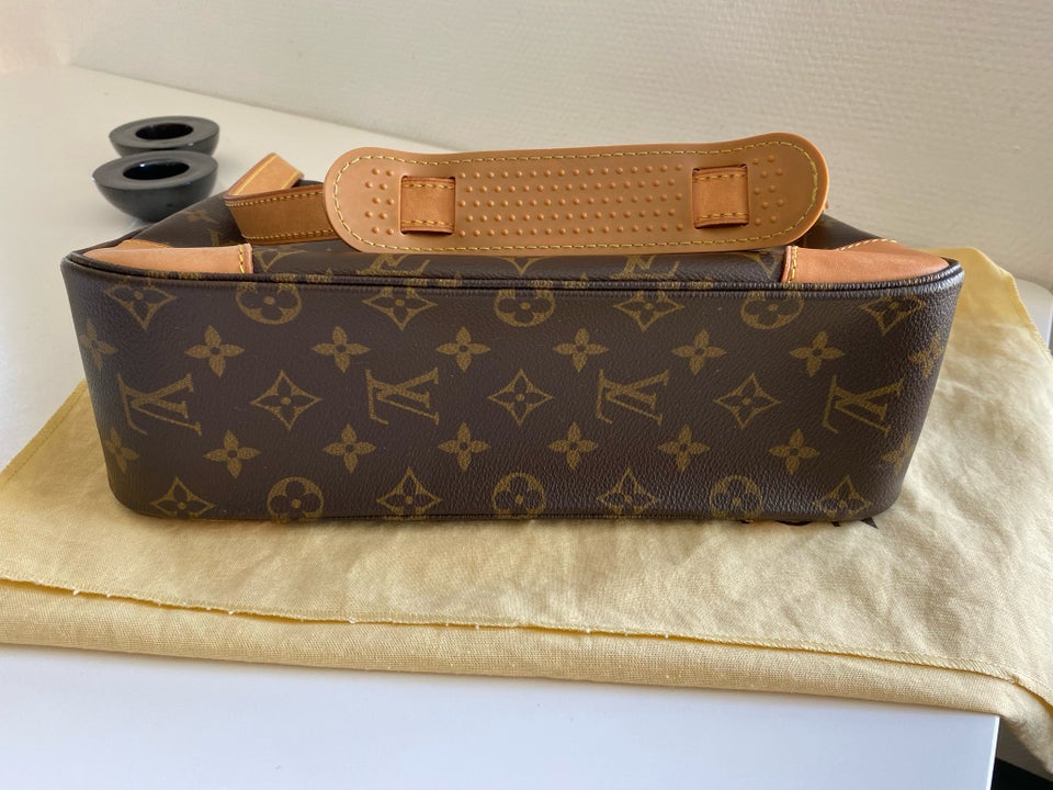 Skuldertaske, Louis Vuitton