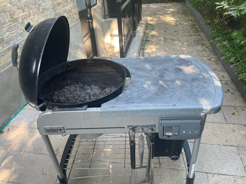 Kuglegrill Weber Performer