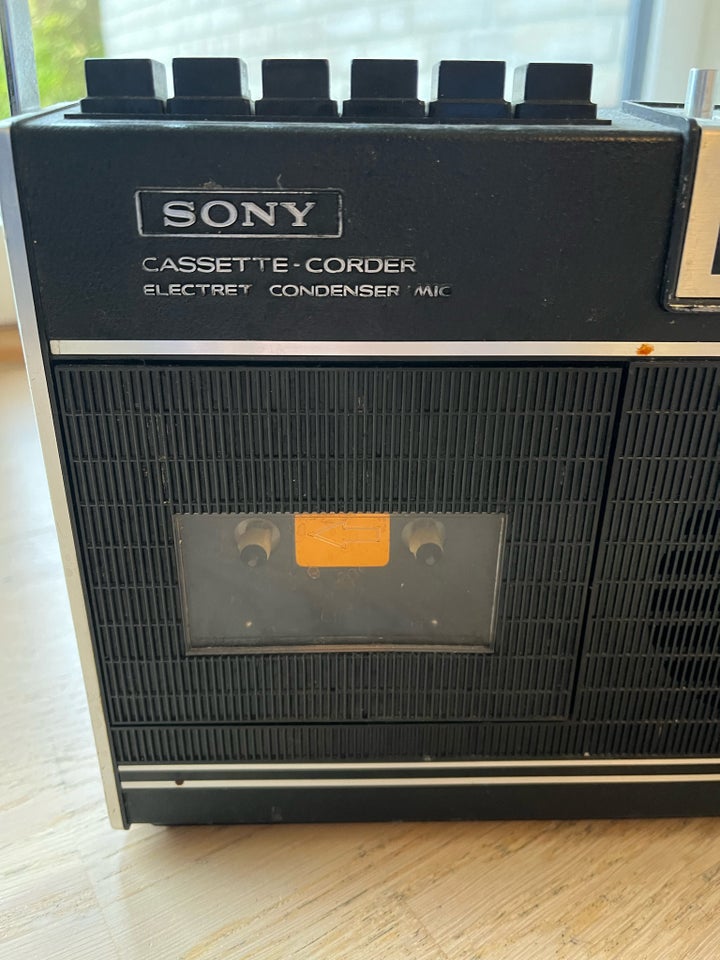 AM/FM radio, Sony, CF 150